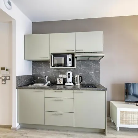 Ovelia - Le Puy Des Olivines Апартаменты *