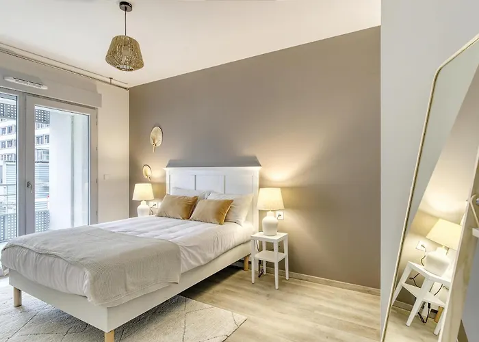 Ovelia - Le Puy Des Olivines Апартаменты Клермон-Ферран