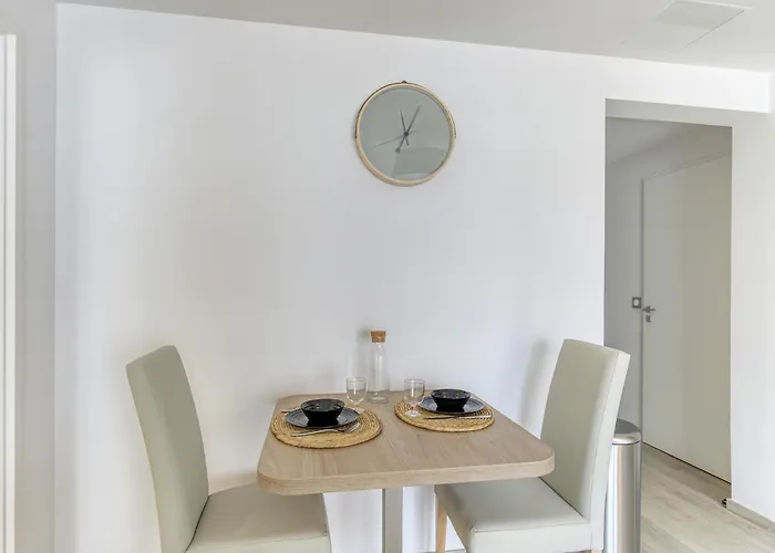 Ovelia - Le Puy Des Olivines Клермон-Ферран