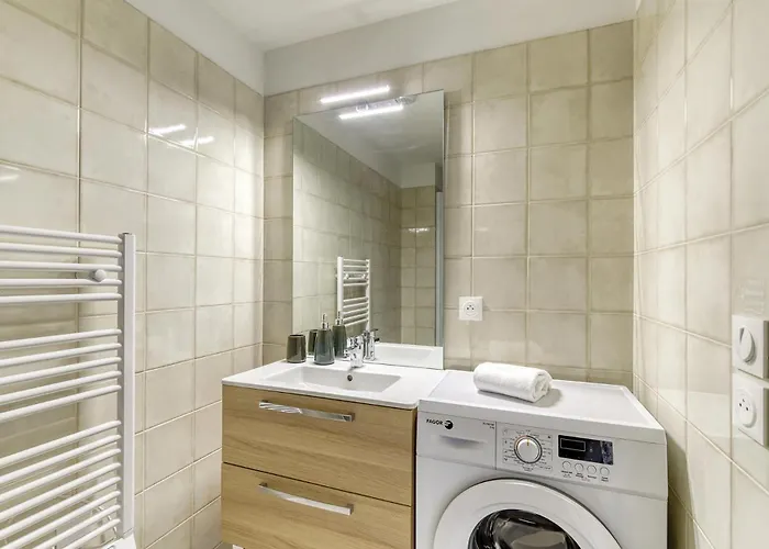 Ovelia - Le Puy Des Olivines *